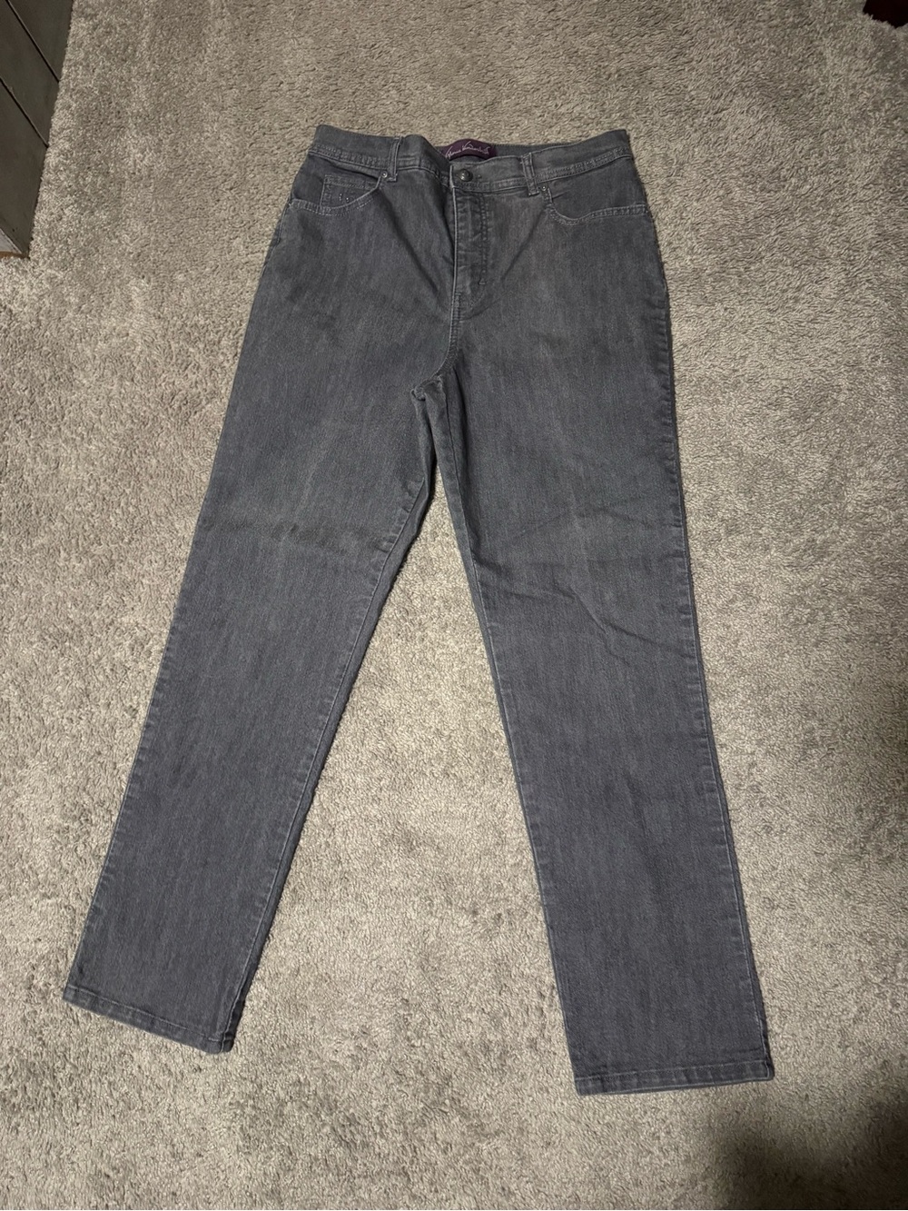 Gloria Vanderbilt Women's Gray Boyfriend Jeans
